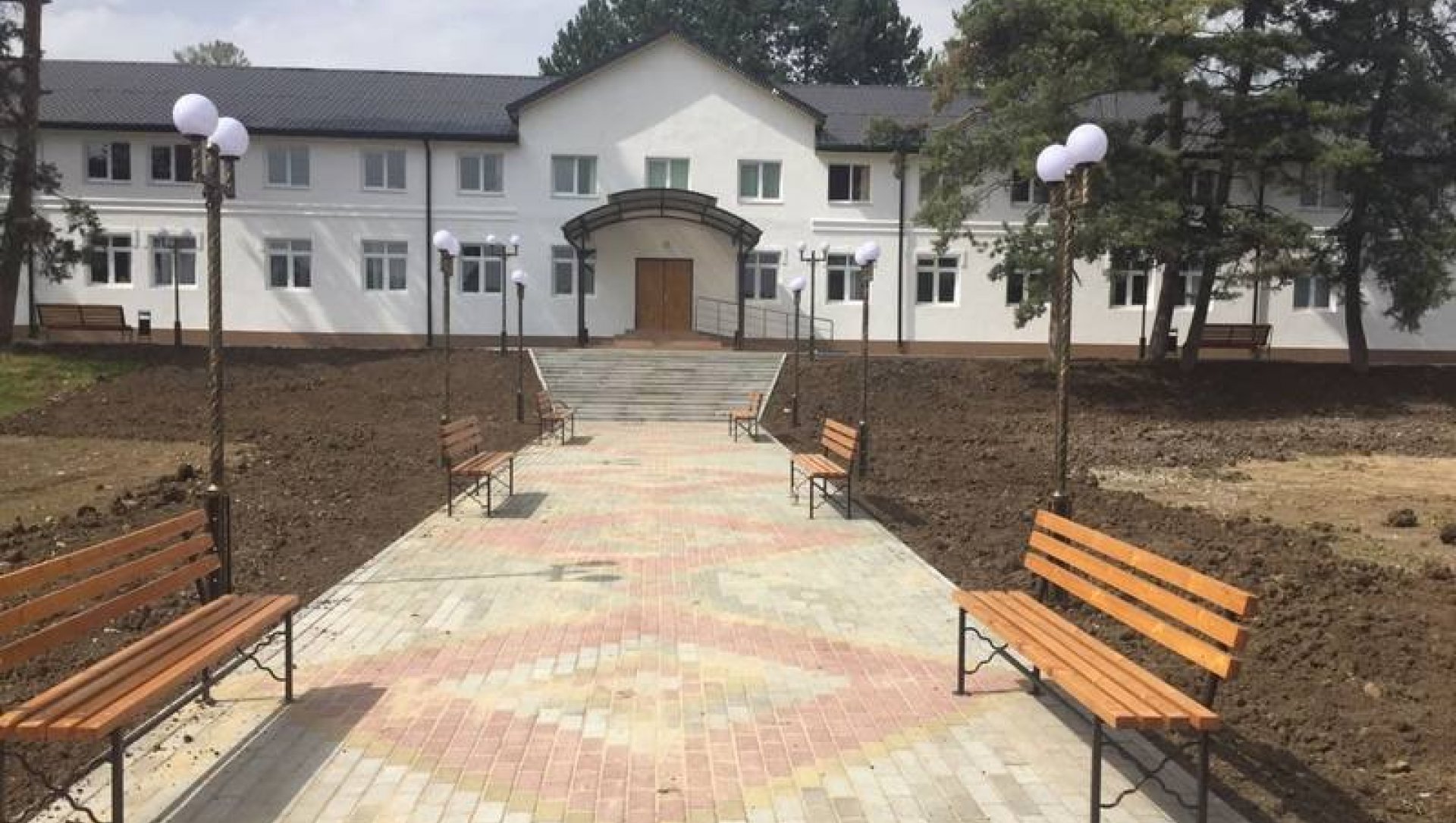 Обсудили вопросы готовности учебных заведений и бюджетного планирования в районах на 2019 год