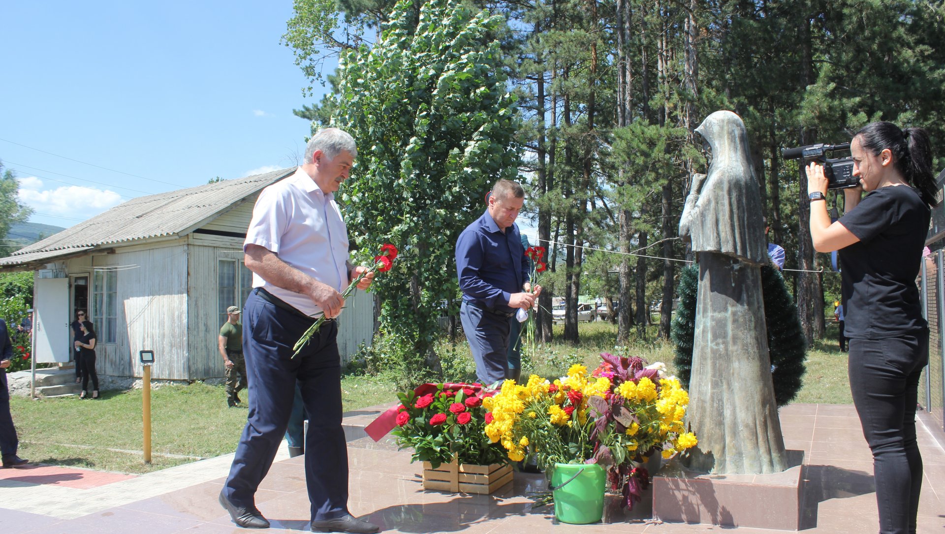 Эрик Пухаев: «Будем достойны памяти погибших героев, будем строить республику дальше!»