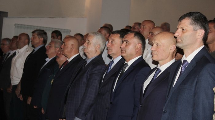 Константин Джуссоев принял участие в торжественном собрании по случаю 30-й годовщины ввода миротворцев в Южную Осетию 