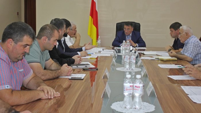 Совещание по вопросам реализации Инвестпрограммы 2020-2022 годов