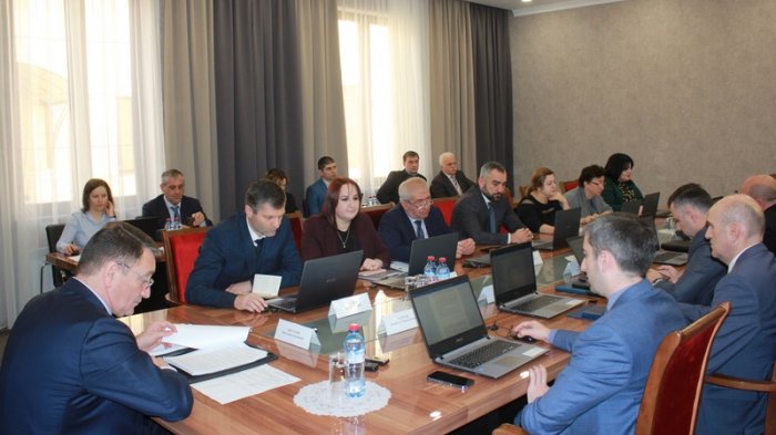 О совершенствовании законодательства в сферах исполнения наказаний и госслужбы