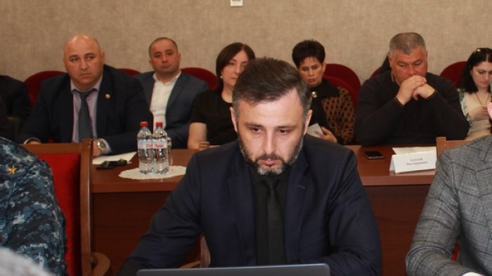 О форменной одежде и знаках отличия сотрудников органа принудительного исполнения 