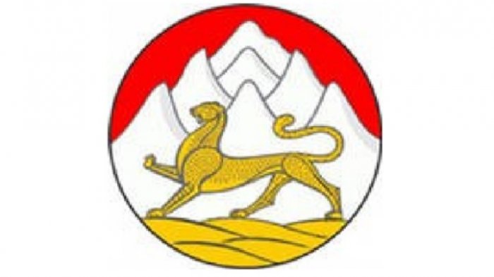 Дзамболат Тадтаев поздравил коллектив Госкомимущества с 30-летним юбилеем ведомства