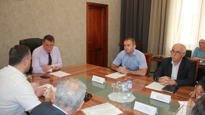 Константин Джуссоев: «Вопрос обеспечения жителей Квайсы качественной питьевой водой должен быть решен в срок»