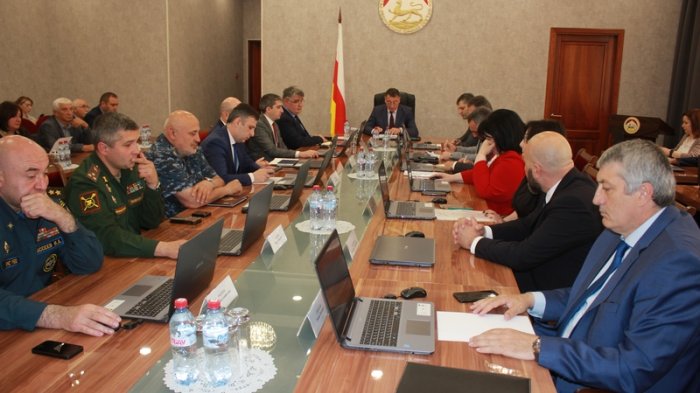 Об установлении единого размера процентной надбавки сотрудникам УИН