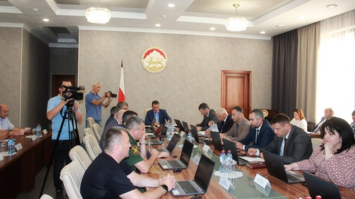 О продовольственном обеспечении судебных приставов