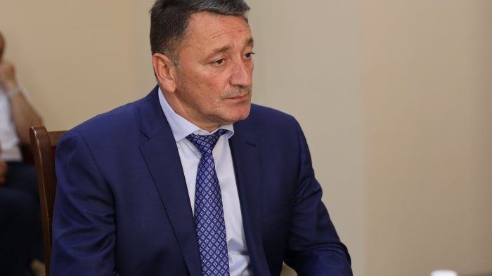 Константин Джуссоев поздравил работников банковской сферы с праздником