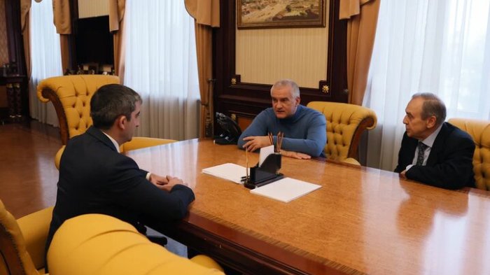 Дзамболат Тадтаев встретился с Сергеем Аксеновым