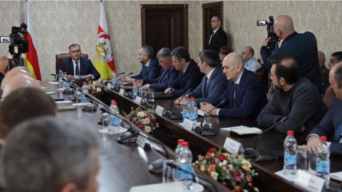 О некоторых вопросах социальной сферы на совещании с Президентом 