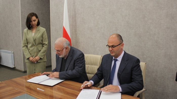 Подписан меморандум о сотрудничестве с Исламской Республикой Иран