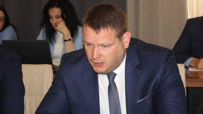 Утверждена номенклатура должностей в образовательных организациях