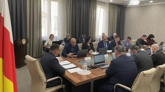 Правительство выделило средства для помощи жителям республики