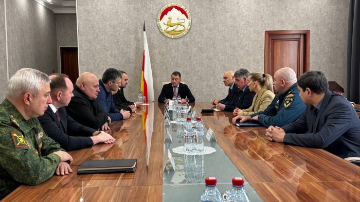 Константин Джуссоев будет исполнять обязанности Президента Алана Гаглоева