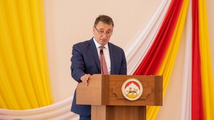 Поздравление Константина Джуссоева с Днем физкультурника 