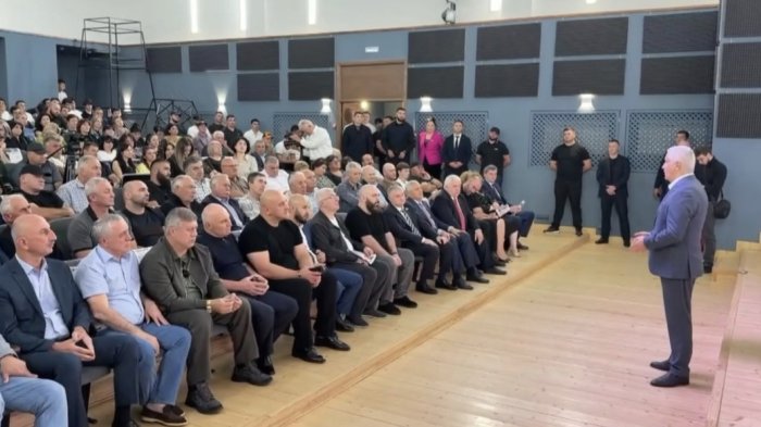 Встреча с гражданами Южной Осетии, проживающими на территории Северной Осетии